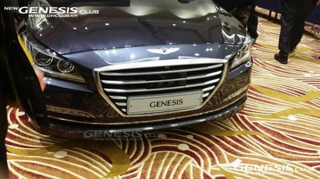 "Ảnh sống" của Hyundai Genesis Sedan thế hệ mới 3